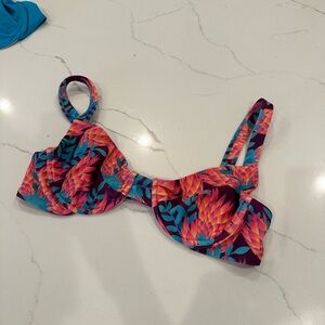 Aztec Floral bikini top